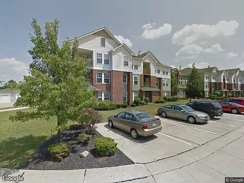 Chandlers Ln Apt 219, OLMSTED FALLS, OH 44138