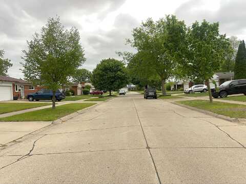 Edwin, WARREN, MI 48092