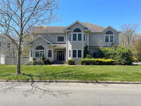 Nicola, NESCONSET, NY 11767