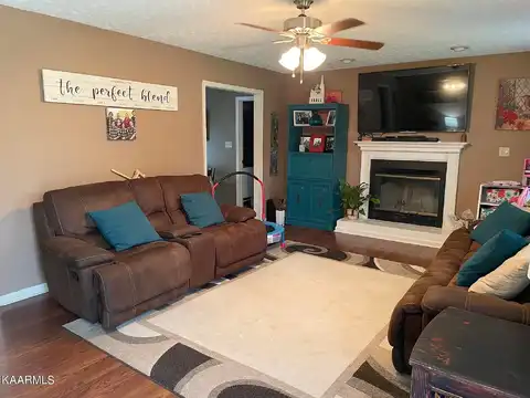 Sherwin, KNOXVILLE, TN 37931