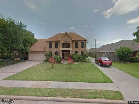 8Th, TEXAS CITY, TX 77590