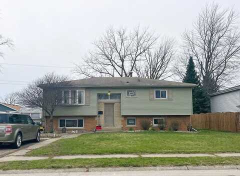 West, BOURBONNAIS, IL 60914