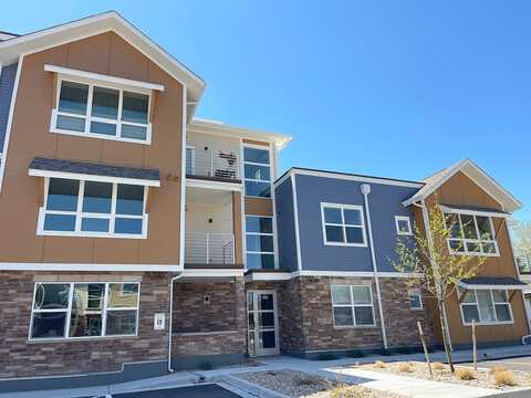 S Cherrywood Dr 202, Lafayette, CO 80026