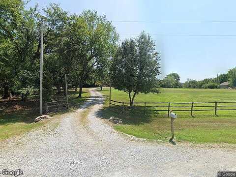 274Th, PAOLA, KS 66071