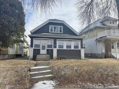 N 44Th Street #A, Milwaukee, WI 53210