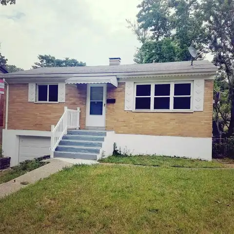 Westknolls, CINCINNATI, OH 45211