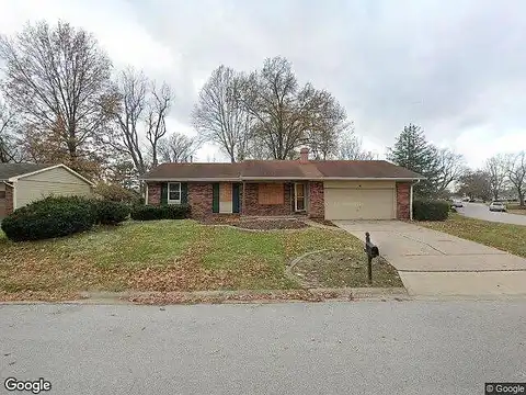 St. Charles Dr., GODFREY, IL 62035