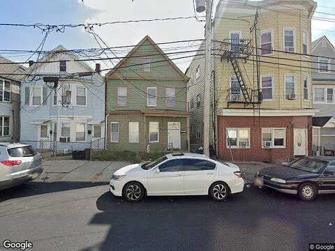 Highland Ave, PASSAIC, NJ 07055