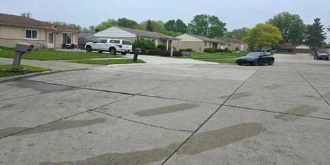 Moritz, ROSEVILLE, MI 48066