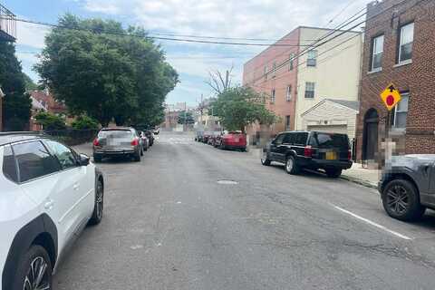 102Nd, CORONA, NY 11368