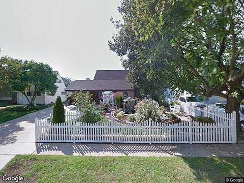 Jolly, LEVITTOWN, PA 19055