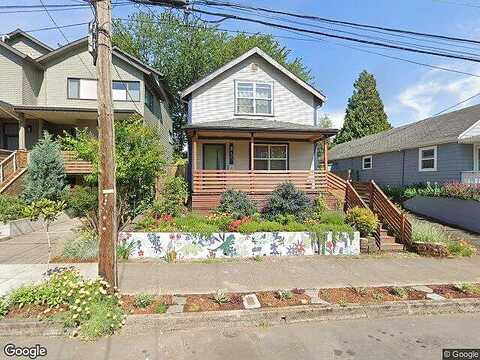 8Th, PORTLAND, OR 97212