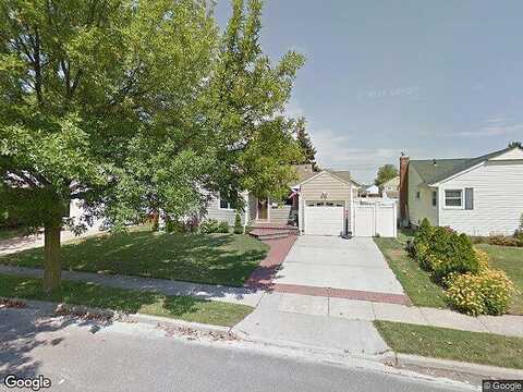 Briarwood, MASSAPEQUA, NY 11758