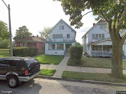 N 13Th St, MILWAUKEE, WI 53206