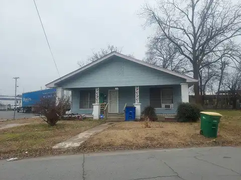 12Th, NORTH LITTLE ROCK, AR 72114