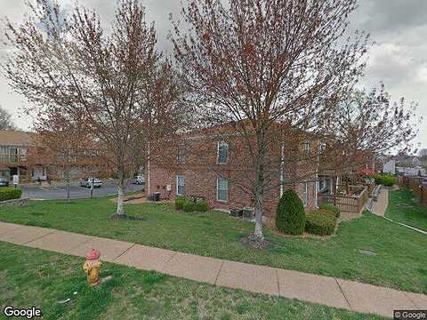 Chateau De Ville, SAINT LOUIS, MO 63129