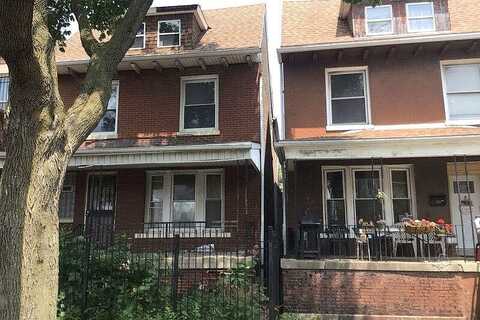 West Gladys Avenue, Chicago, IL 60624