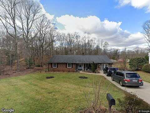 Woodhurst, WINSTON SALEM, NC 27105