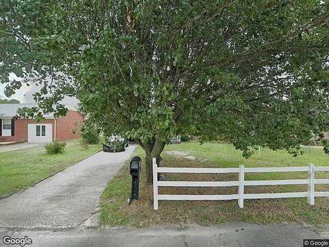 Dove, HOPE MILLS, NC 28348