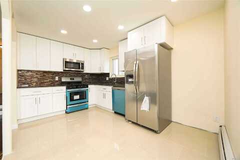 Beach 68Th, ARVERNE, NY 11692