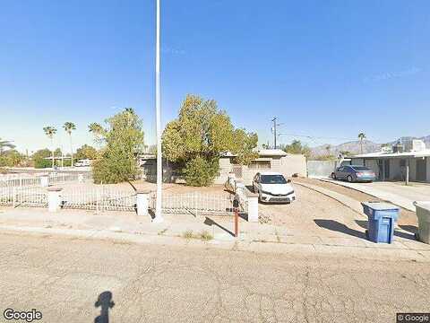 Luana, TUCSON, AZ 85710