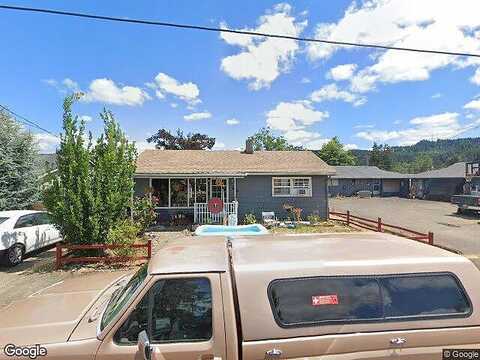 7Th, COTTAGE GROVE, OR 97424