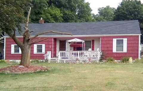 Chicago Rd, Quincy, MI 49082