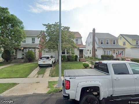 215Th, QUEENS VILLAGE, NY 11428