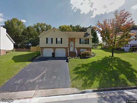Barrens Village, ROANOKE, VA 24019