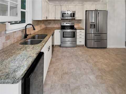 Walnut Creek, JONESBORO, GA 30238