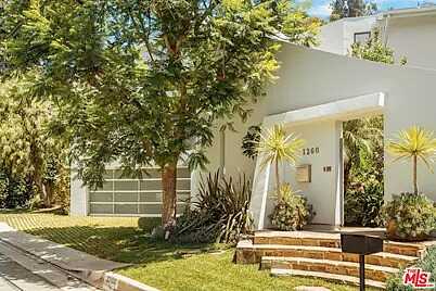 Baxter Street And Cove Avenu, Los Angeles, CA 90049