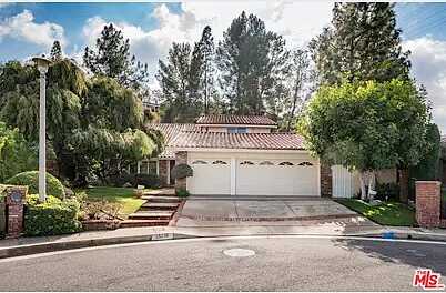 Bonita Terrace &Amp; Pinehurs, Los Angeles, CA 90068