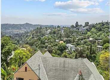 Bristol Circle And Sunset Blvd, Los Angeles, CA 90065