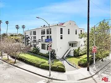 La Cienega And Clemso, Los Angeles, CA 90069