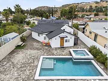 Lake Hollywood &Amp; Wonder Vie, Los Angeles, CA 91352