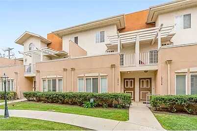 Lindley Ave And Ventura Blv, Los Angeles, CA 90061