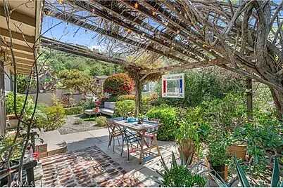N Alvarado St And Clifford S, Los Angeles, CA 90065