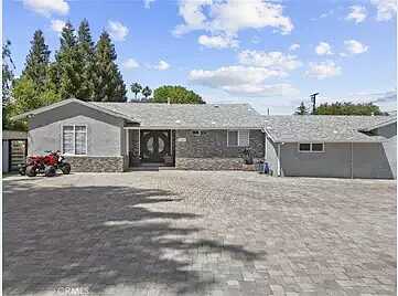 N. Ave 5, Los Angeles, CA 90026