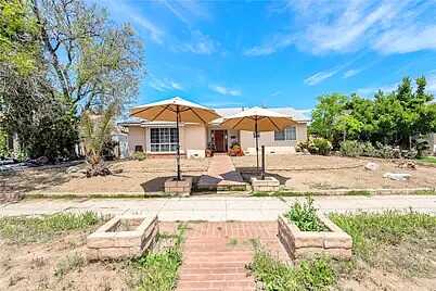 Vineland &Amp; Lankershi, Los Angeles, CA 90028