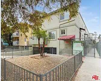 Wilshire Blvd, Los Angeles, CA 90034