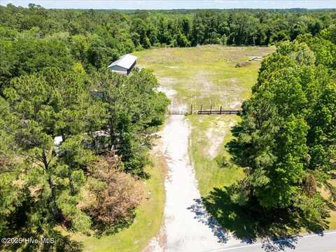 680 Half Moon Road, New Bern, NC 28560