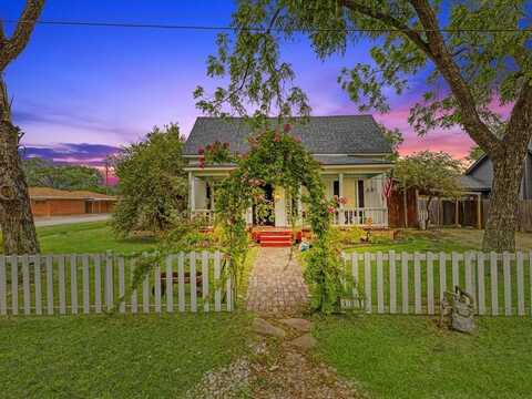 301 S Main Street, Crandall, TX 75114