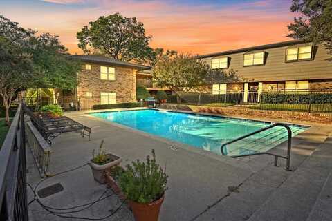 7925 Royal Lane, Dallas, TX 75230