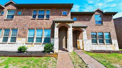 3329 Solana Circle, Denton, TX 76207