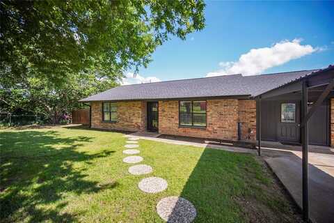 304 Moore Street, Jacksboro, TX 76458