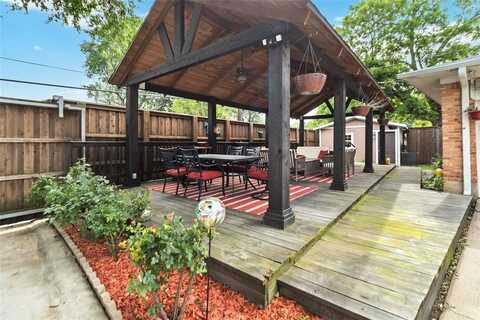 5818 Meadowick Lane, Dallas, TX 75227
