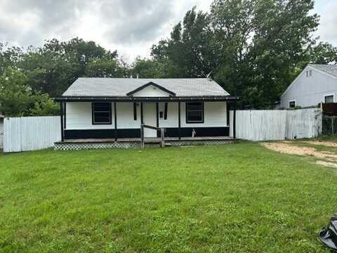 213 NE 31st Street, Grand Prairie, TX 75050