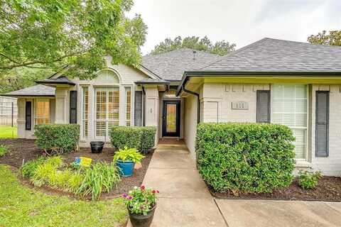 808 Oak Crest Road, Burleson, TX 76028