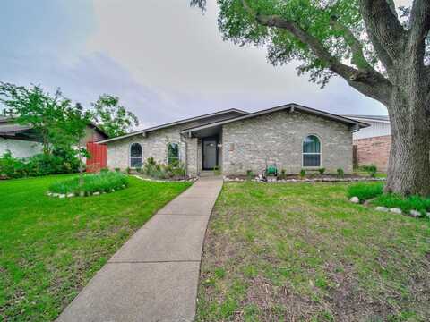 1824 Castille Drive, Carrollton, TX 75007
