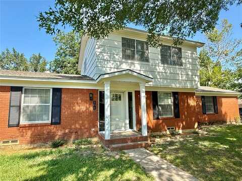 506 Melody Lane, Gainesville, TX 76240